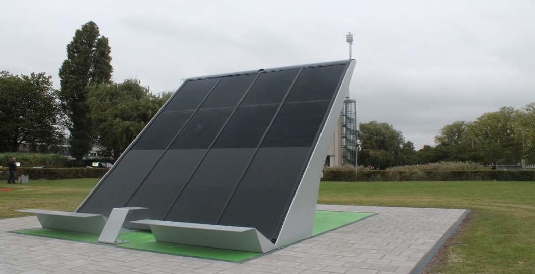 Seminarie Aan het leren Gepensioneerd Elektrische fiets opladen bij draadloos laadstation op zonne-energie |  Mobiliteitsplatform