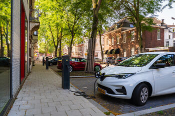 Opening eerste slimme laadplein in Zuid-Limburg