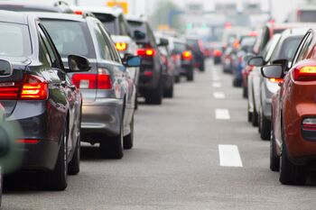 Drukte in het verkeer: kansen voor spreiding worden niet benut