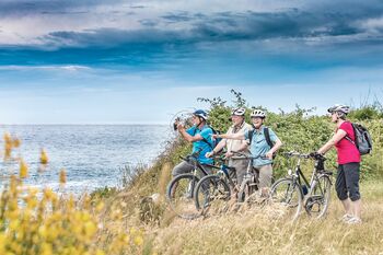 E-bike hubs in gebruik genomen in Zeeuwse kustplaatsen