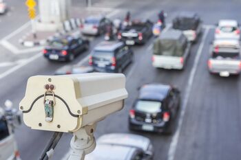 Grote steden willen meer flitspalen tegen verkeersoverlast